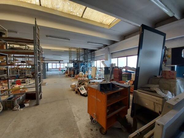 2#5740 Scaffalature e rimanenze magazzino in vendita - foto 2