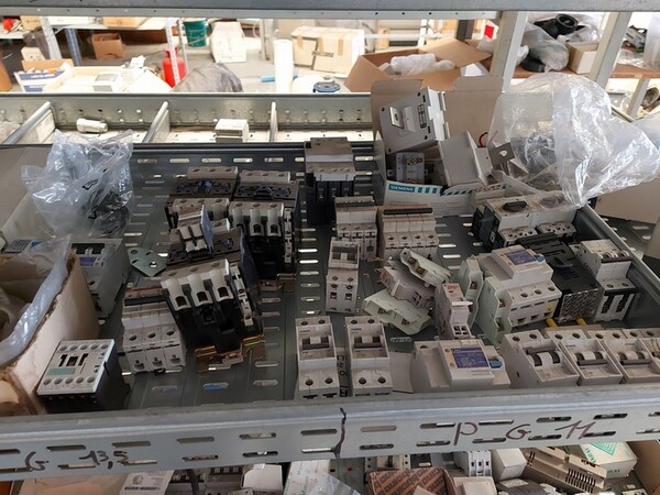 2#5740 Scaffalature e rimanenze magazzino in vendita - foto 12