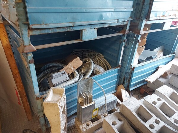 2#5740 Scaffalature e rimanenze magazzino in vendita - foto 30