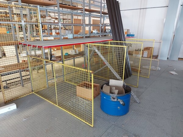 2#5740 Scaffalature e rimanenze magazzino in vendita - foto 34