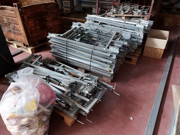 2#5740 Scaffalature e rimanenze magazzino in vendita - foto 53