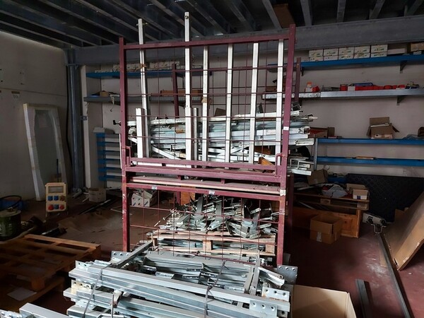 2#5740 Scaffalature e rimanenze magazzino in vendita - foto 57