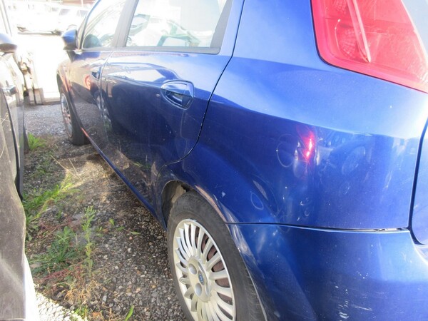 2#5741 Autovettura Fiat Grande Punto in vendita - foto 6