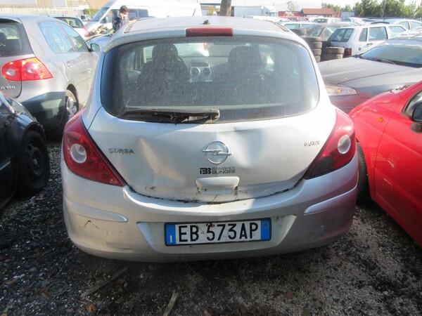 4#5741 Autovettura Opel Corsa in vendita - foto 2