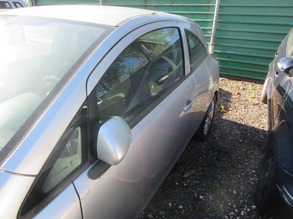 4#5741 Autovettura Opel Corsa in vendita - foto 7