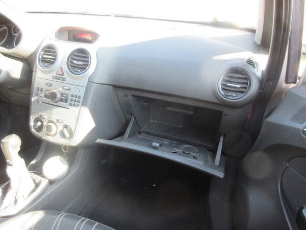 4#5741 Autovettura Opel Corsa in vendita - foto 16