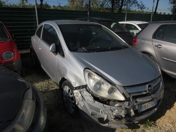 4#5741 Autovettura Opel Corsa in vendita - foto 21