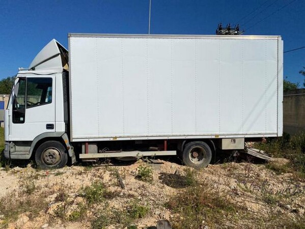 1#5747 Autocarro Iveco Eurocargo in vendita - foto 2