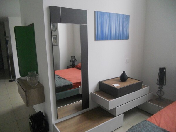 9#5754 Trittico per camera da letto Tomasella e lampade in vendita - foto 14