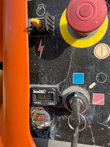 6#5755 Piattaforma aerea Boomlift JLG in vendita - foto 4