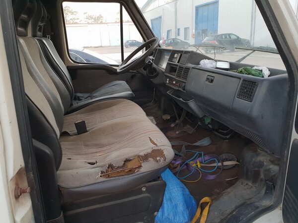 16#5756 Autocarro Fiat Ducato cassonato in vendita - foto 9