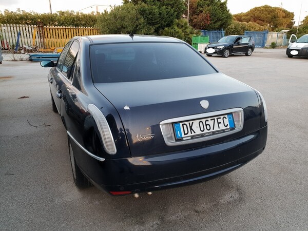 18#5756 Autovettura Lancia Thesis in vendita - foto 5
