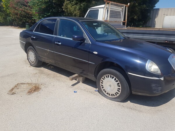 18#5756 Autovettura Lancia Thesis in vendita - foto 13