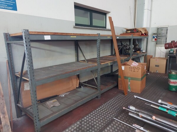 3#5758 Banconi da lavoro e arredi officina in vendita - foto 9