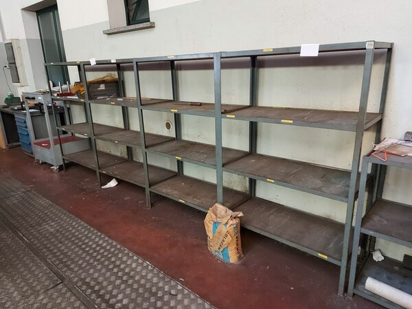 3#5758 Banconi da lavoro e arredi officina in vendita - foto 11
