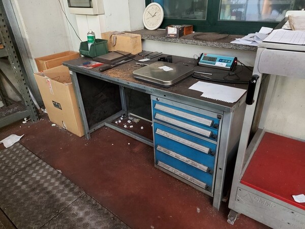 3#5758 Banconi da lavoro e arredi officina in vendita - foto 13