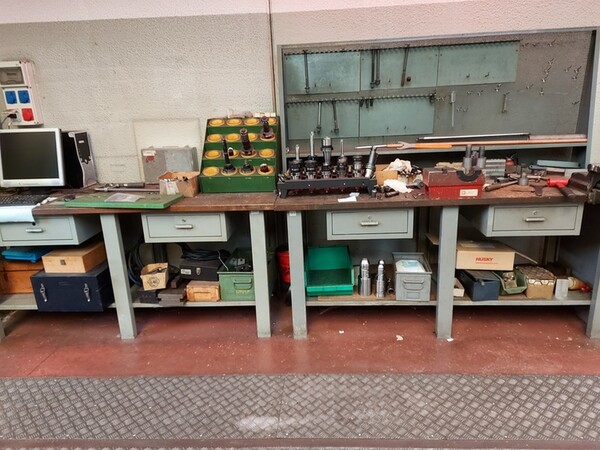 3#5758 Banconi da lavoro e arredi officina in vendita - foto 70