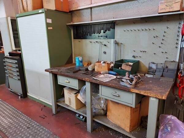 3#5758 Banconi da lavoro e arredi officina in vendita - foto 71