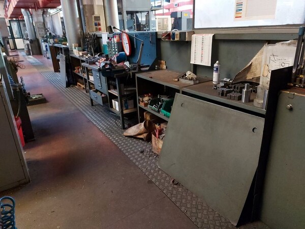 3#5758 Banconi da lavoro e arredi officina in vendita - foto 80