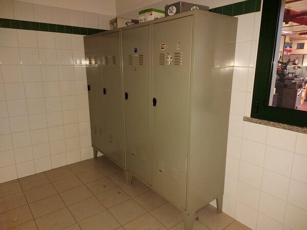 3#5758 Banconi da lavoro e arredi officina in vendita - foto 117