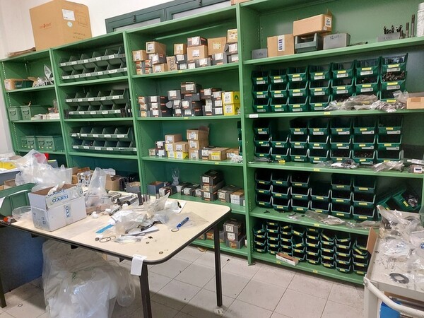3#5758 Banconi da lavoro e arredi officina in vendita - foto 130