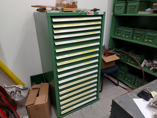 3#5758 Banconi da lavoro e arredi officina in vendita - foto 132