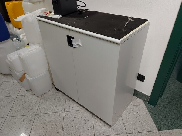5#5758 Arredi e attrezzature elettroniche da ufficio in vendita - foto 24