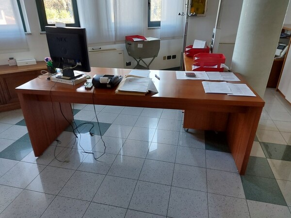5#5758 Arredi e attrezzature elettroniche da ufficio in vendita - foto 55