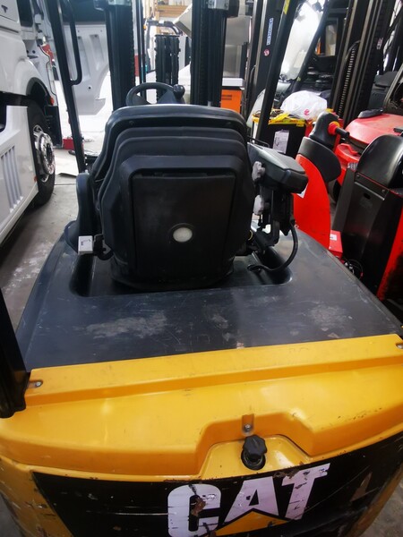 7#5760 Carrello elevatore Caterpillar EP20PNT in vendita - foto 5