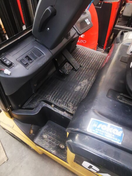 7#5760 Carrello elevatore Caterpillar EP20PNT in vendita - foto 6