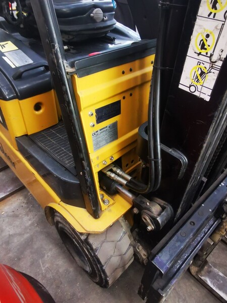 7#5760 Carrello elevatore Caterpillar EP20PNT in vendita - foto 9