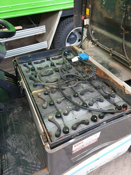 8#5760 Carrello elevatore Unicarriers TX4-20 in vendita - foto 3