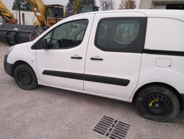 1#5765 Peugeot Partner in vendita - foto 10