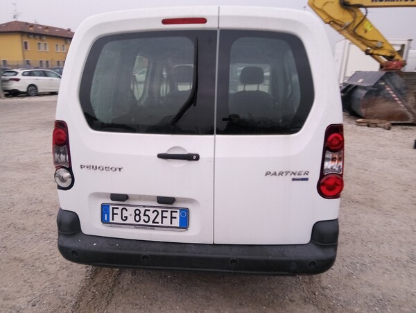 1#5765 Peugeot Partner in vendita - foto 12