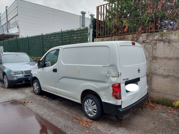 1#5767 Autocarro Nissan NV200 in vendita - foto 2