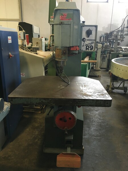 24#5770 Fresatrice verticale pantografo Scm in vendita - foto 3