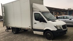 Mercedes Sprinter van and Arpac bagging machine - Lot 0 (Auction 5776)