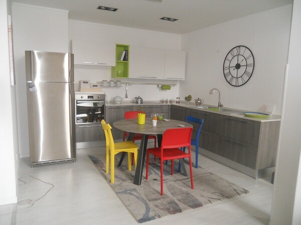 3#5782 Cucina Lube Noemi con accessori Hotpoint Ariston in vendita - foto 1