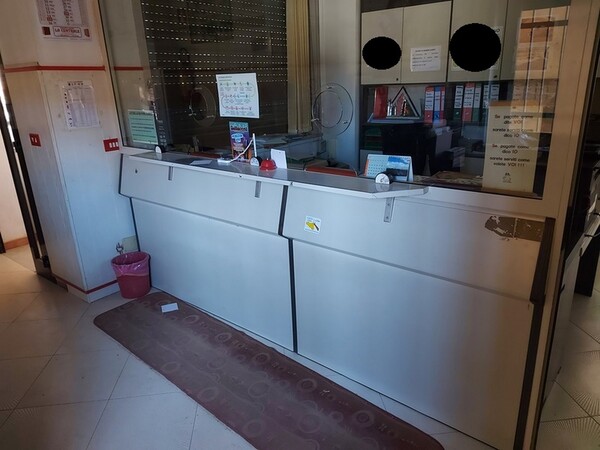 43#5783 Arredi per ufficio in vendita - foto 13