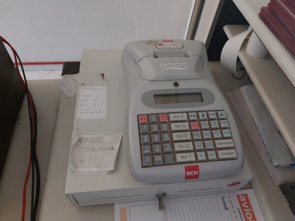43#5783 Arredi per ufficio in vendita - foto 19
