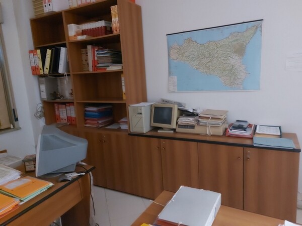 43#5783 Arredi per ufficio in vendita - foto 62