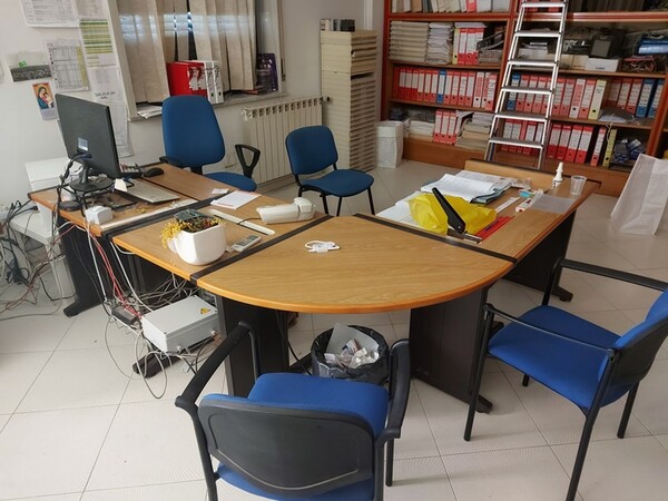 43#5783 Arredi per ufficio in vendita - foto 91