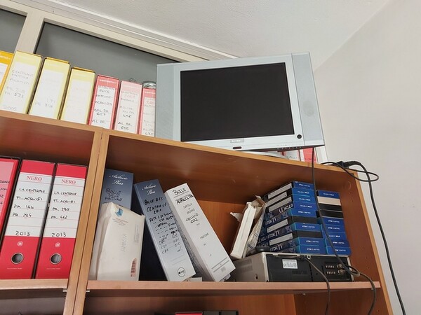 43#5783 Arredi per ufficio in vendita - foto 95