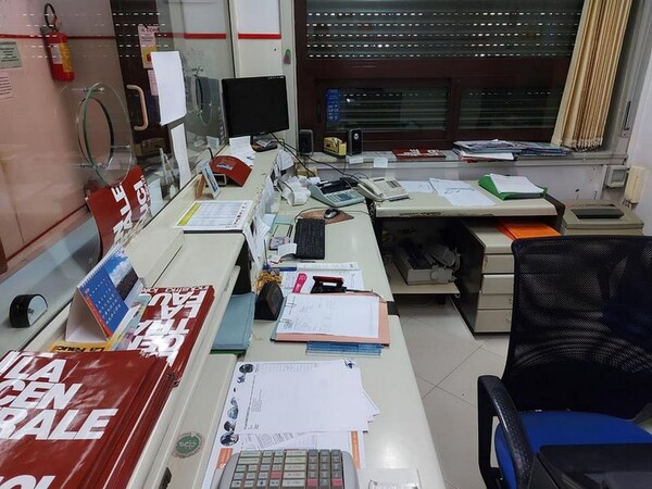 43#5783 Arredi per ufficio in vendita - foto 97