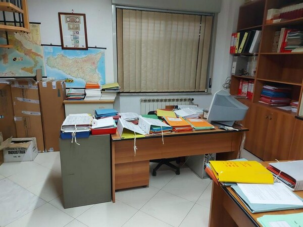 43#5783 Arredi per ufficio in vendita - foto 104