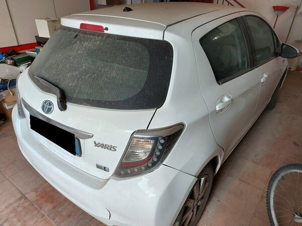 48#5783 Autovettura Toyota Hybrid in vendita - foto 1