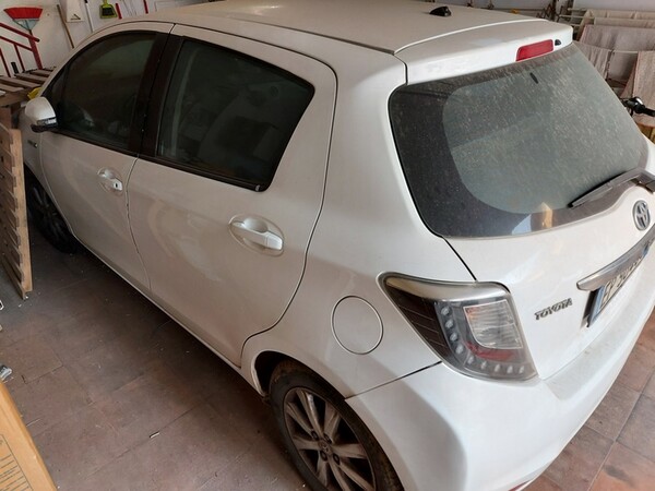 48#5783 Autovettura Toyota Hybrid in vendita - foto 3