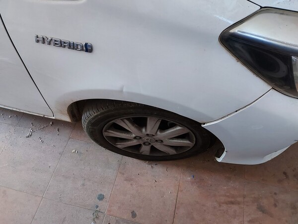 48#5783 Autovettura Toyota Hybrid in vendita - foto 5