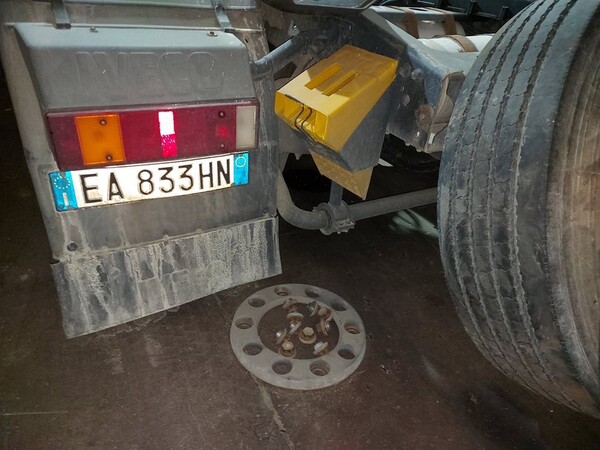 17#5809 Trattore stradale Iveco Magirus A440ST/E4 in vendita - foto 11