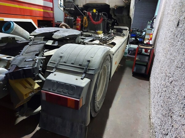 17#5809 Trattore stradale Iveco Magirus A440ST/E4 in vendita - foto 13